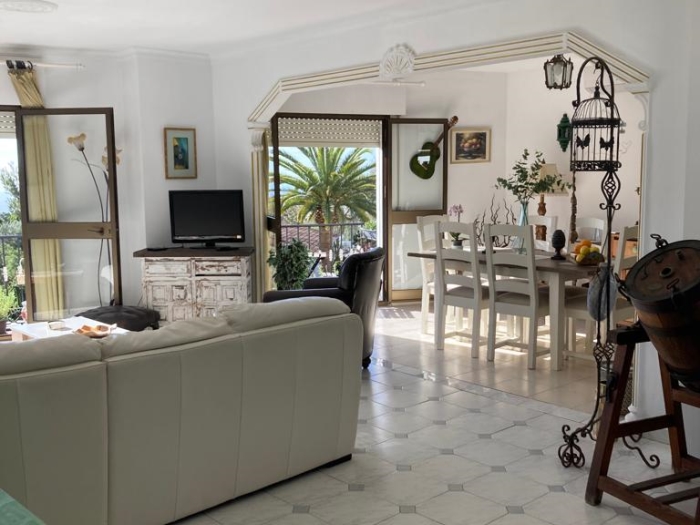 Spacious Mijas apartment in Mijas