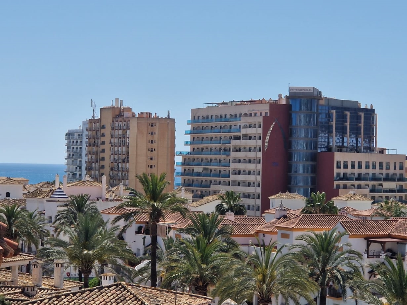 Bel appartement à deux chambres Pueblo Evita à Benalmádena