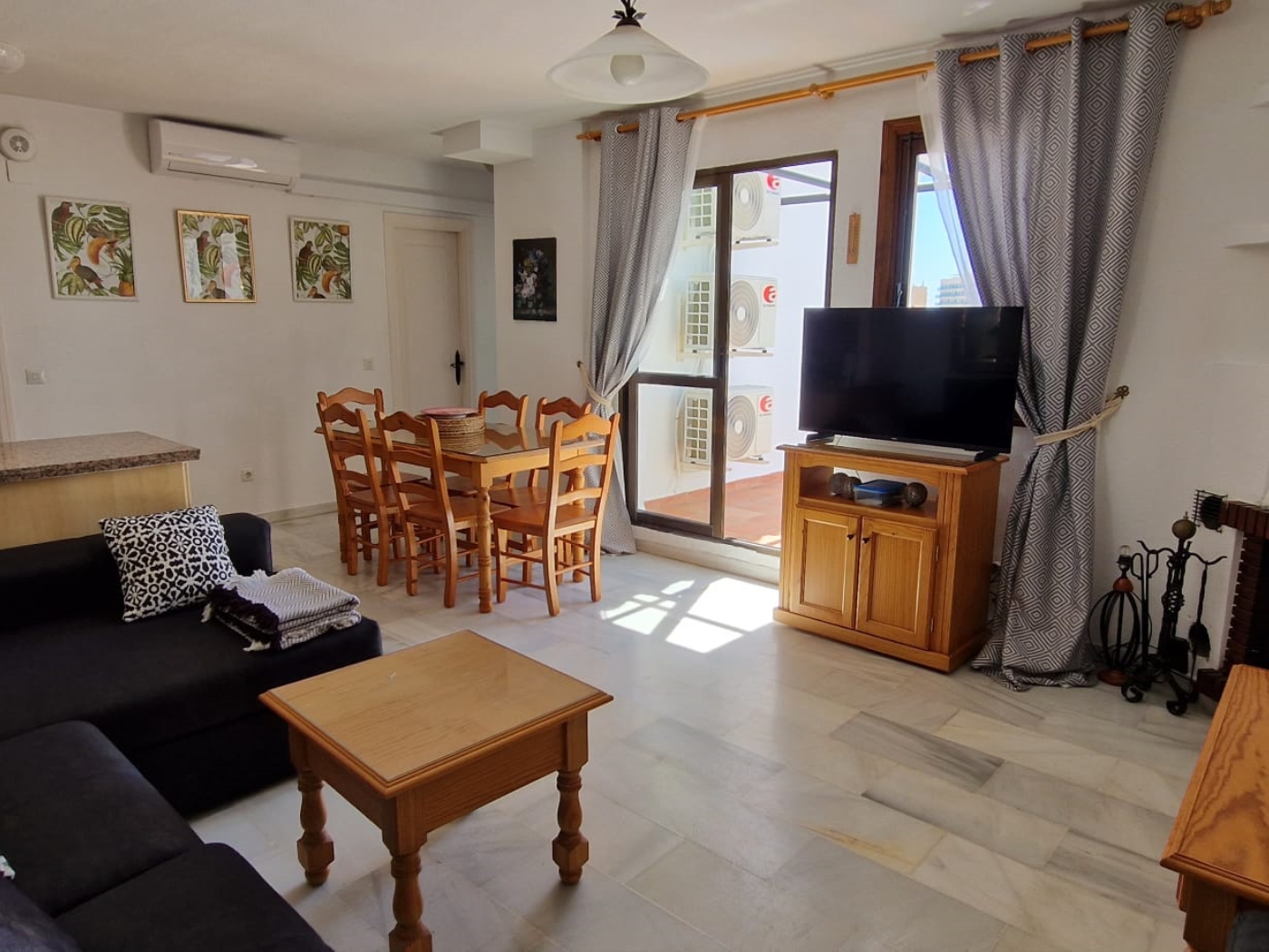 Bonito apartamento de dos dormitorios Pueblo Evita en Benalmádena