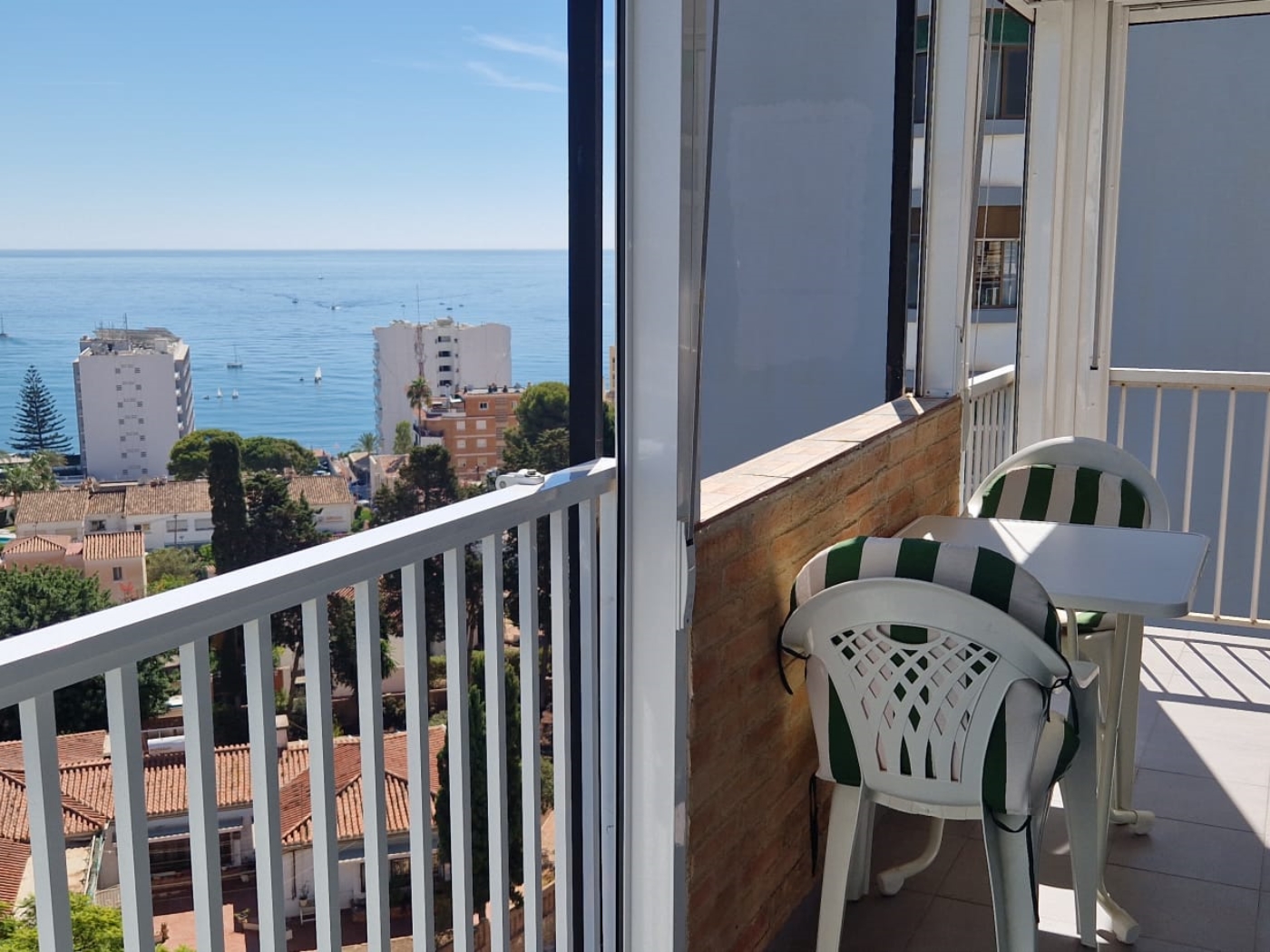 2 Dormitorios - Preciosas vistas in Benalmádena