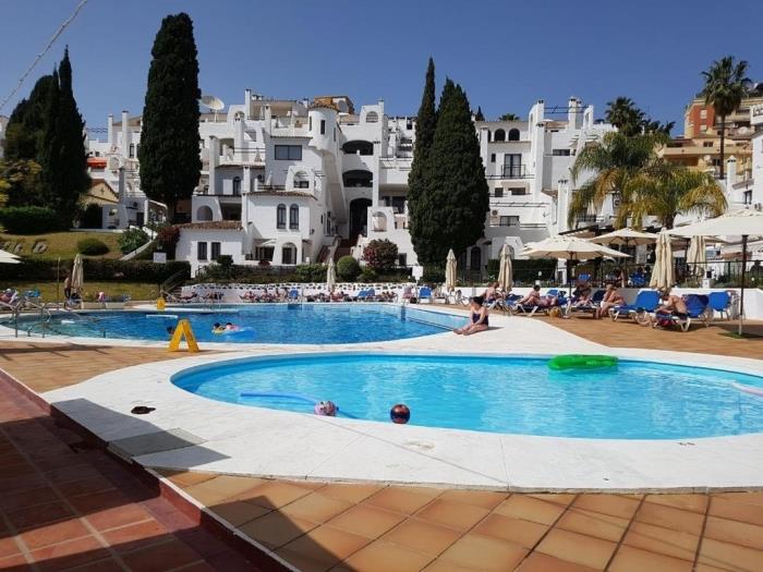 Charmant Pueblo Evita avec 2 lits à Benalmádena