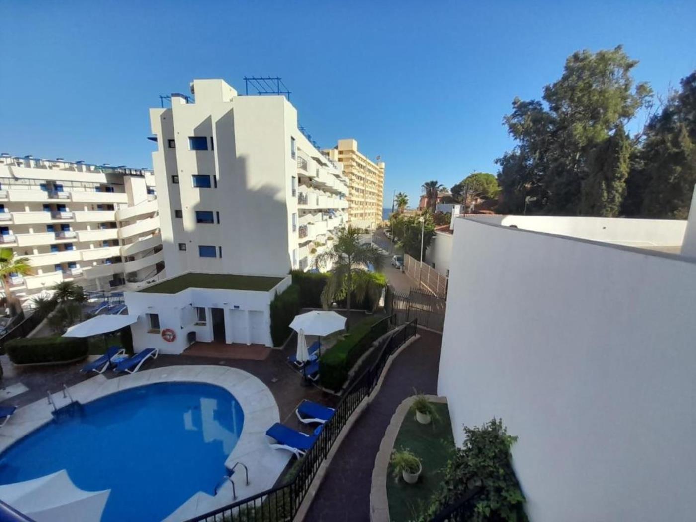 Apt. Large Beach Terrace in Benalmádena