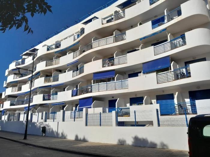 Apt. Ampia terrazza sulla spiaggia in Benalmádena