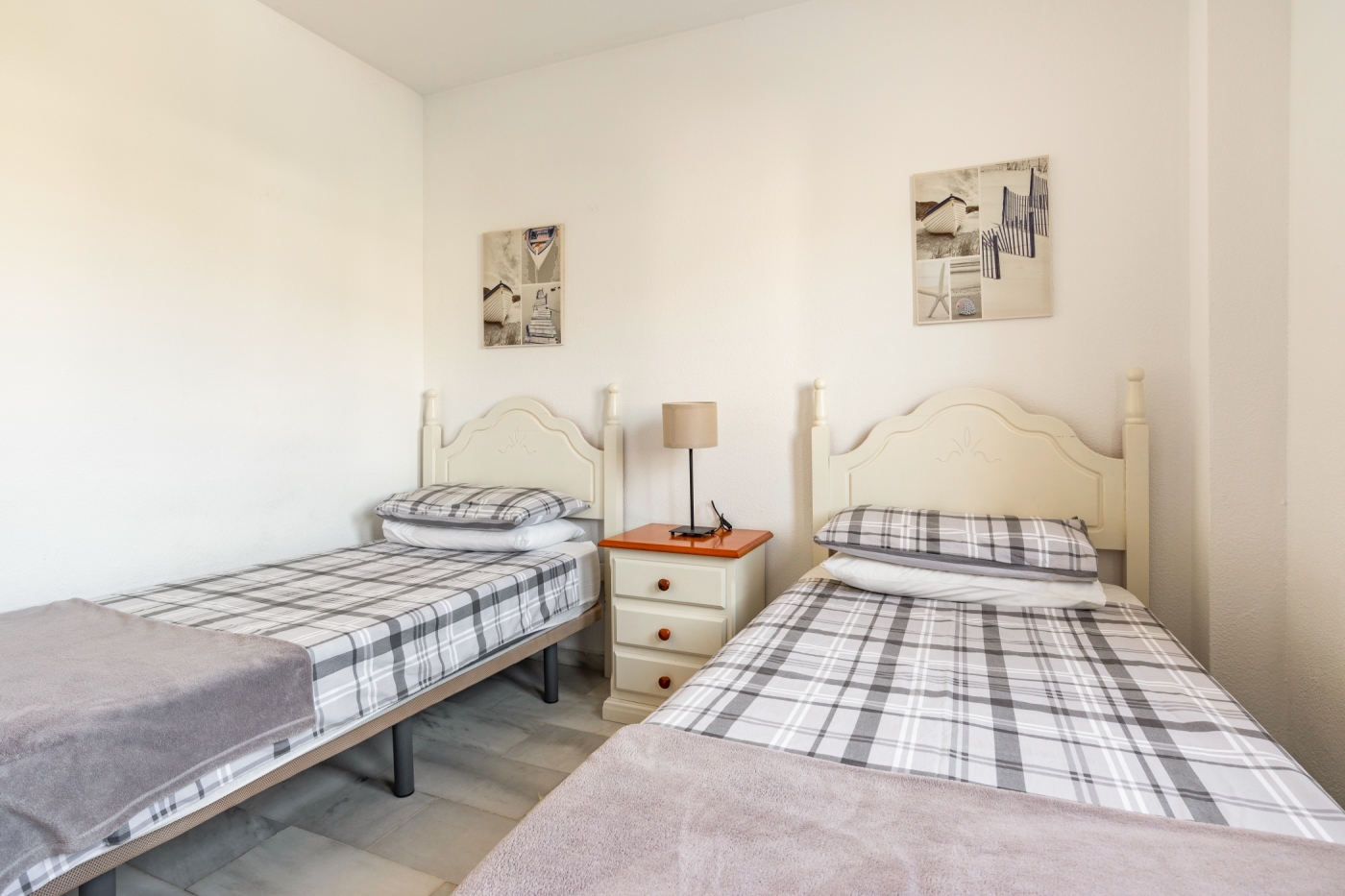 Hermoso apartamento de 2 dormitorios ubicado en Pueblo Evita en Benalmádena