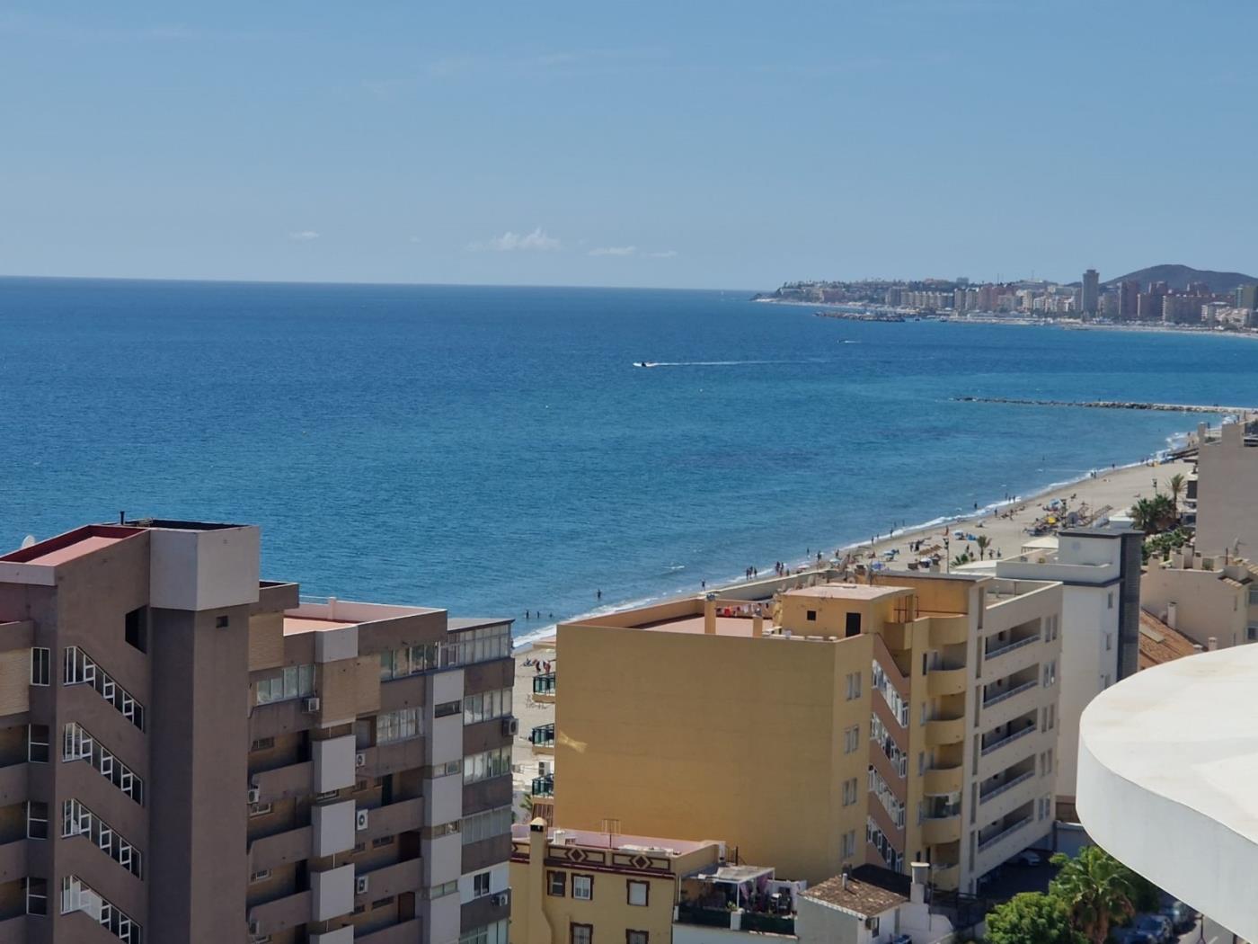 Duplex con vistas impresionantes en Fuengirola