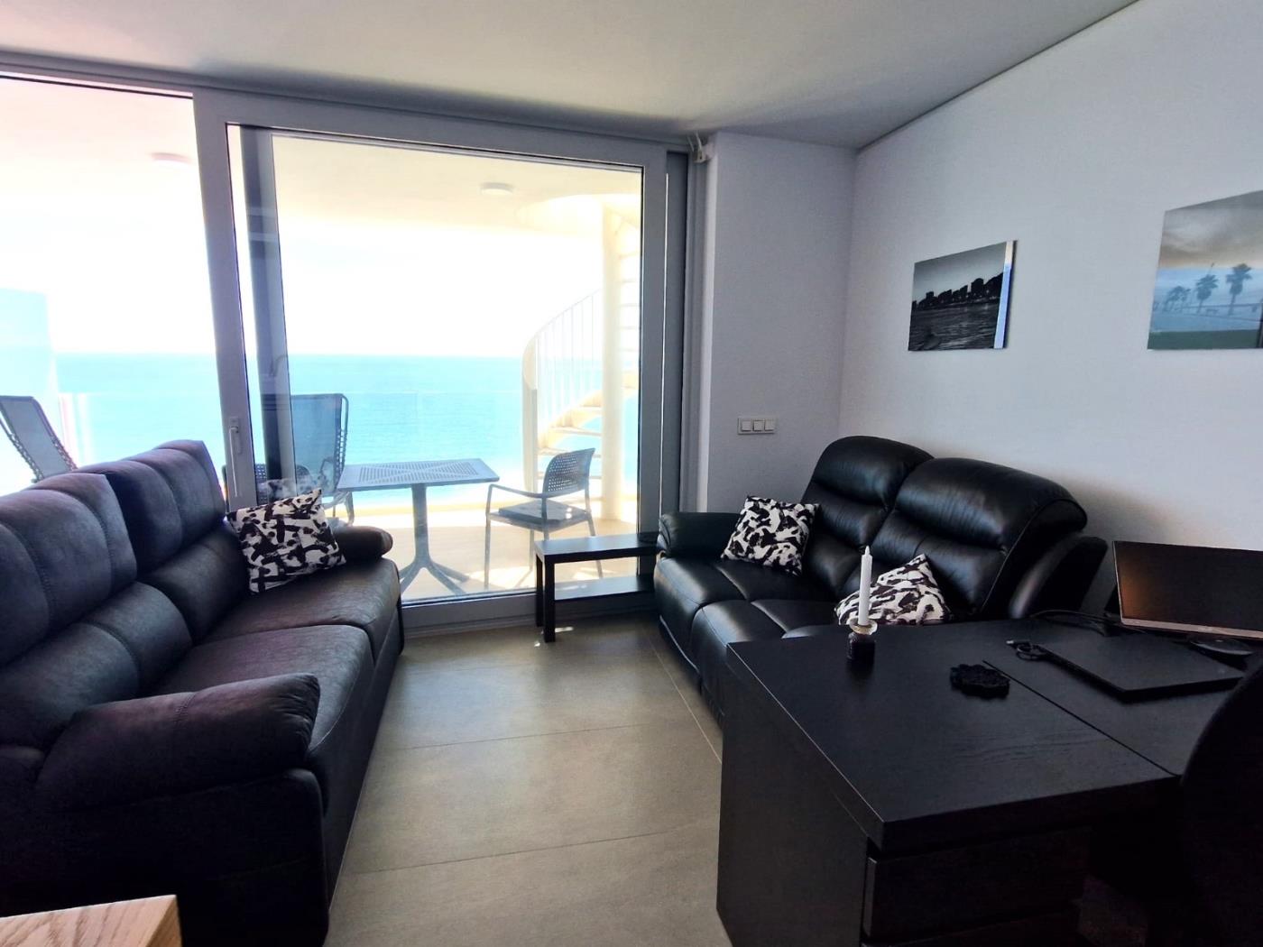 Duplex with breathtaking views in Fuengirola