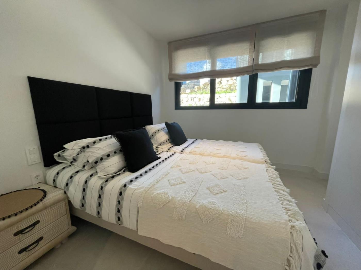 3 Dorm CL RESINA Estepona à Estepona