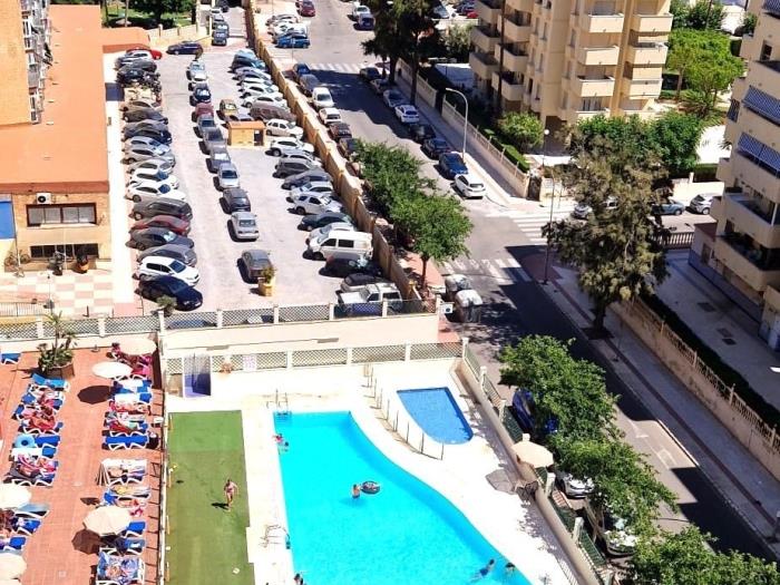 Two 1 bedroom apartments in Benalmadena Costa in Benalmádena