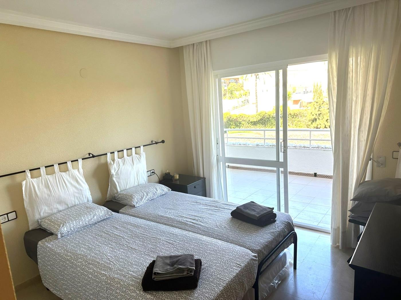 Apartamento de vacaciones de 3 habitaciones en Palmeras del Golf. en Benalmádena