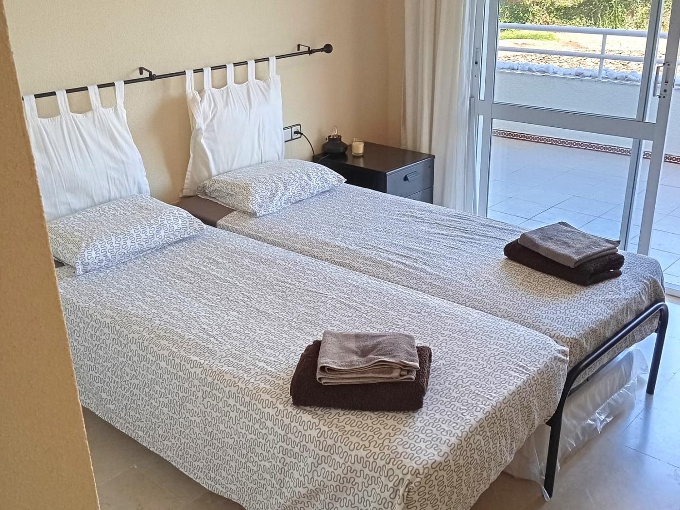 Apartamento de vacaciones de 3 habitaciones en Palmeras del Golf. en Benalmádena