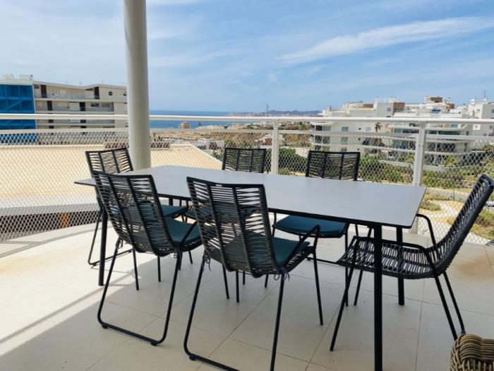 Apartamento de 3 habitaciones en El Higuerón en Fuengirola