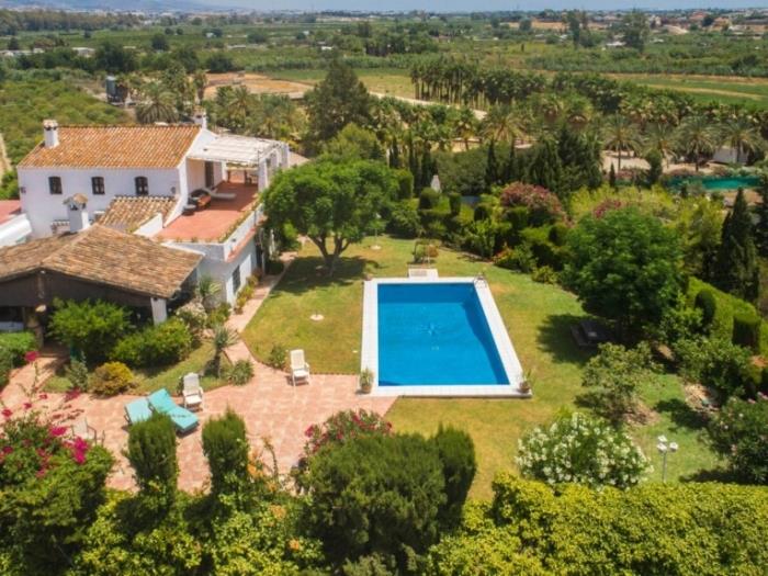 Finca de 4 dormitorios, Alhaurin de la Torre in Alhaurín de la Torre