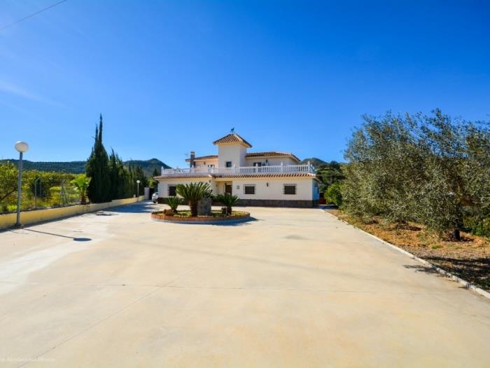 Finca de 5 dormitorios, Alhaurin de la Torre à Alhaurín de la Torre