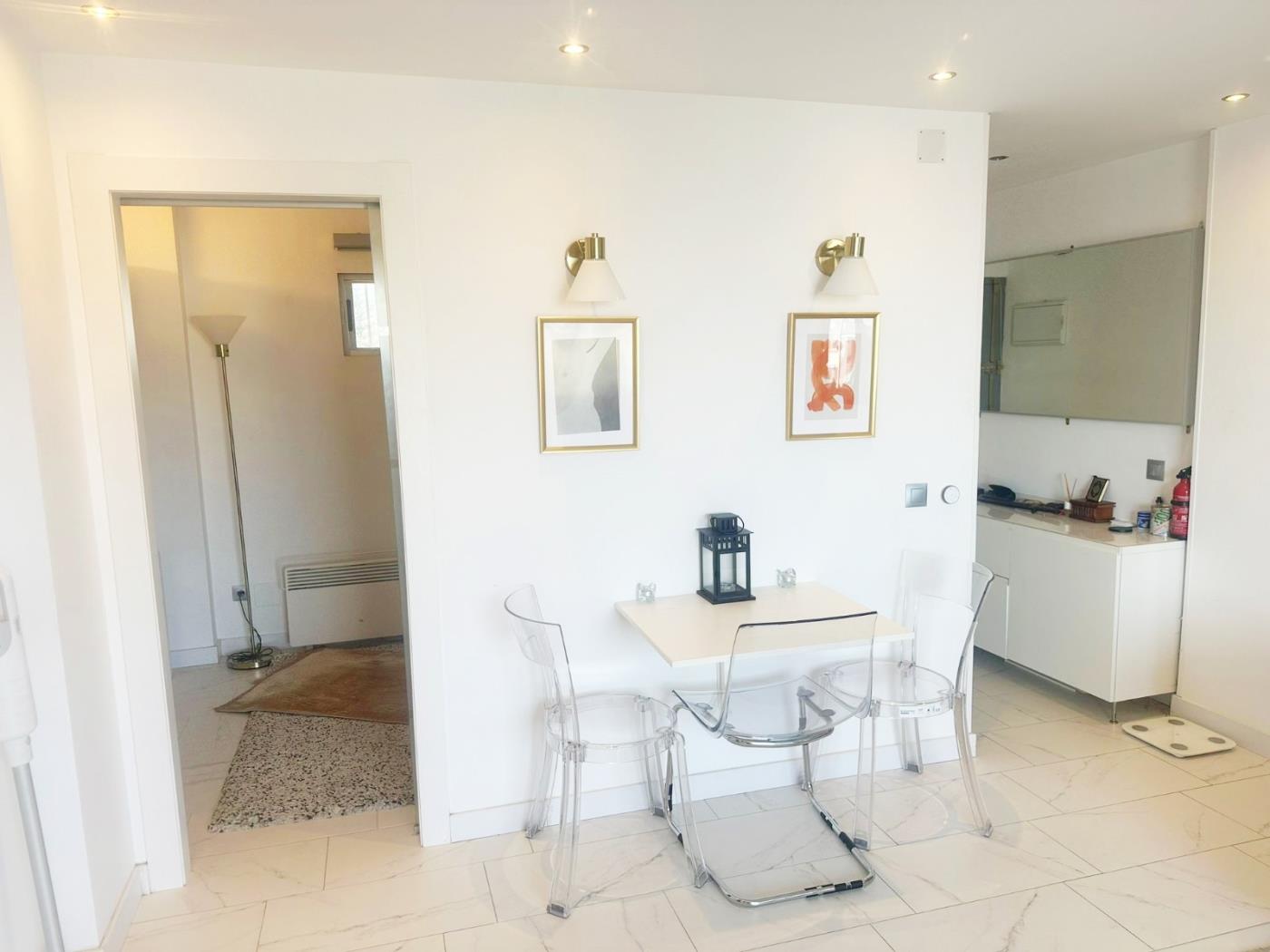 Hermoso Ibensa de 3 habitaciones en Benalmádena