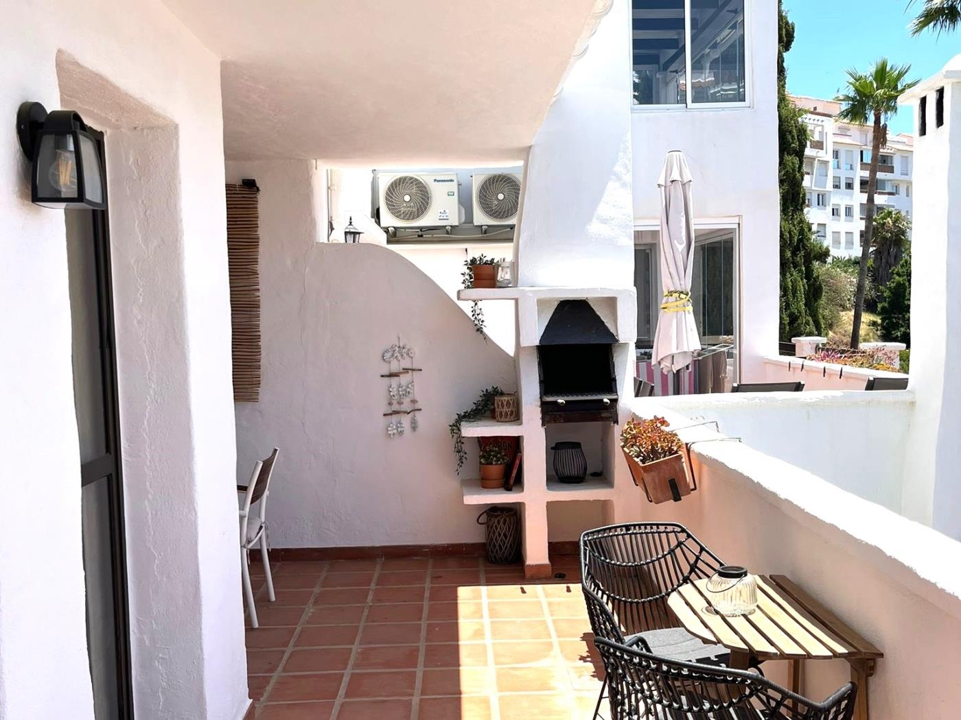 2 Bedroom Apartment in Pueblo Evita in Benalmádena