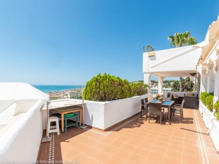 Large Duplex Penthouse in Torremolinos Centre in Torremolinos