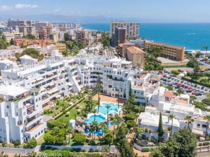 Large Duplex Penthouse in Torremolinos Centre in Torremolinos