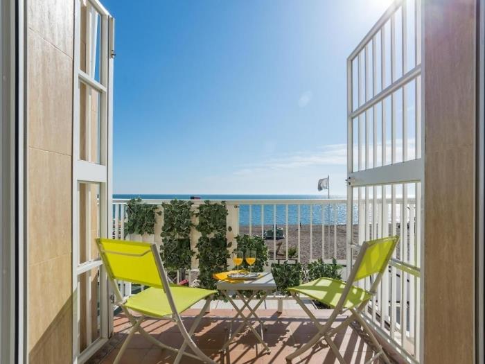 Apartamento de 2 dormitorios frente al mar en Torremolinos