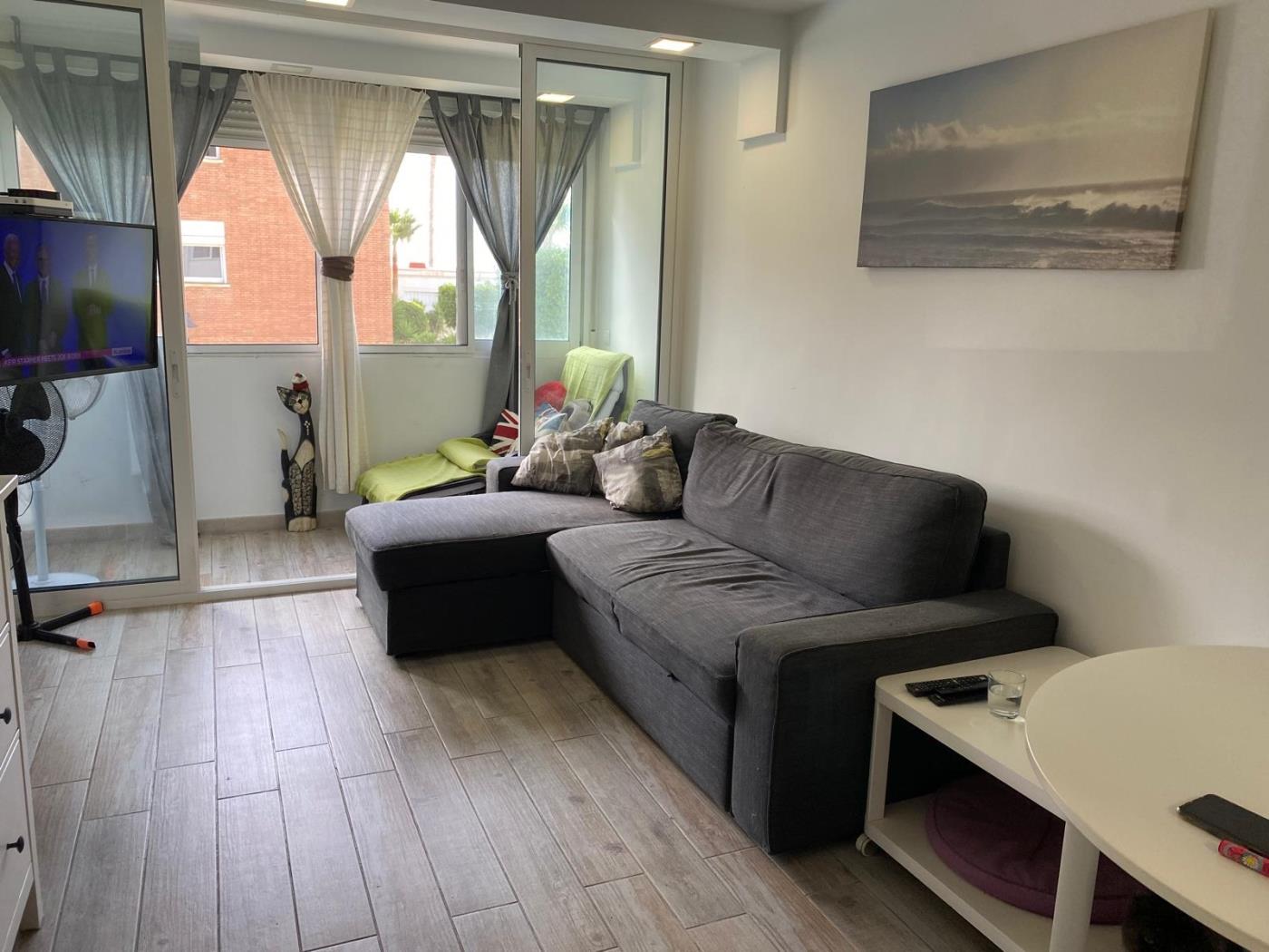 Hermoso apartamento de 1 dormitorio cerca al playa en Benalmádena