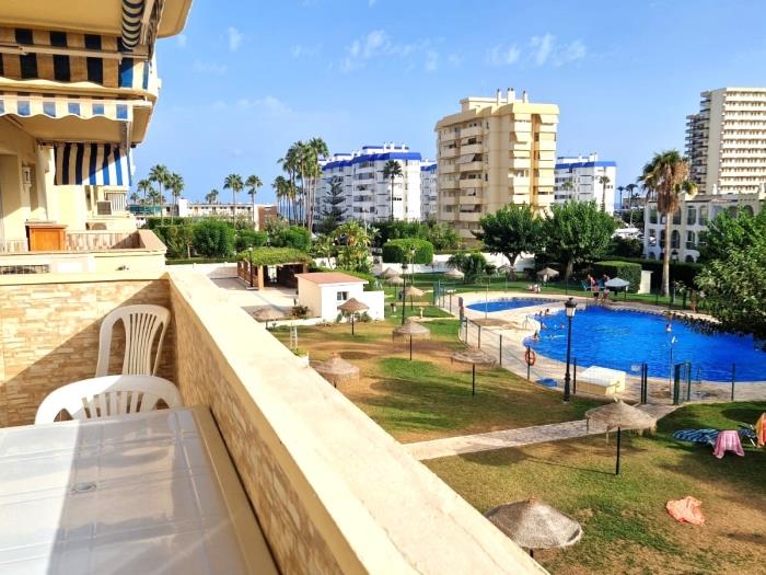 Apartamento de vacaciones de 3 habitaciones en Benalmádena Costa en Benalmádena