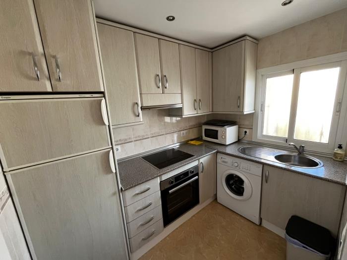 Charming 2 bed Benalmádena Costa in Benalmádena