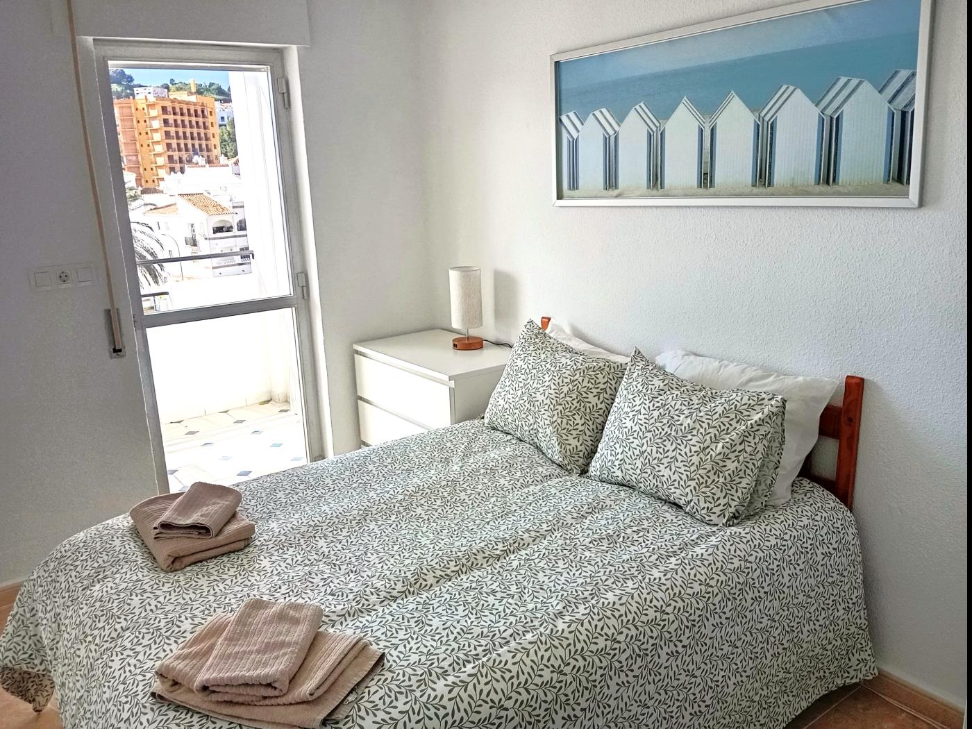 Charming 2 bed Benalmádena Costa in Benalmádena