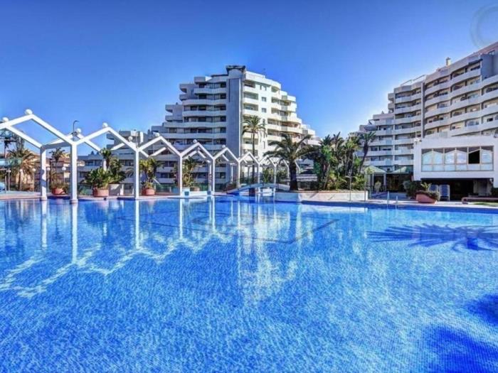 Appartement de luxe unique, 1 chambre et terrasse et jacuzzi, à Benalmádena