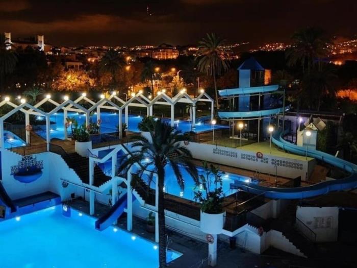 Appartement de luxe unique, 1 chambre et terrasse et jacuzzi, à Benalmádena