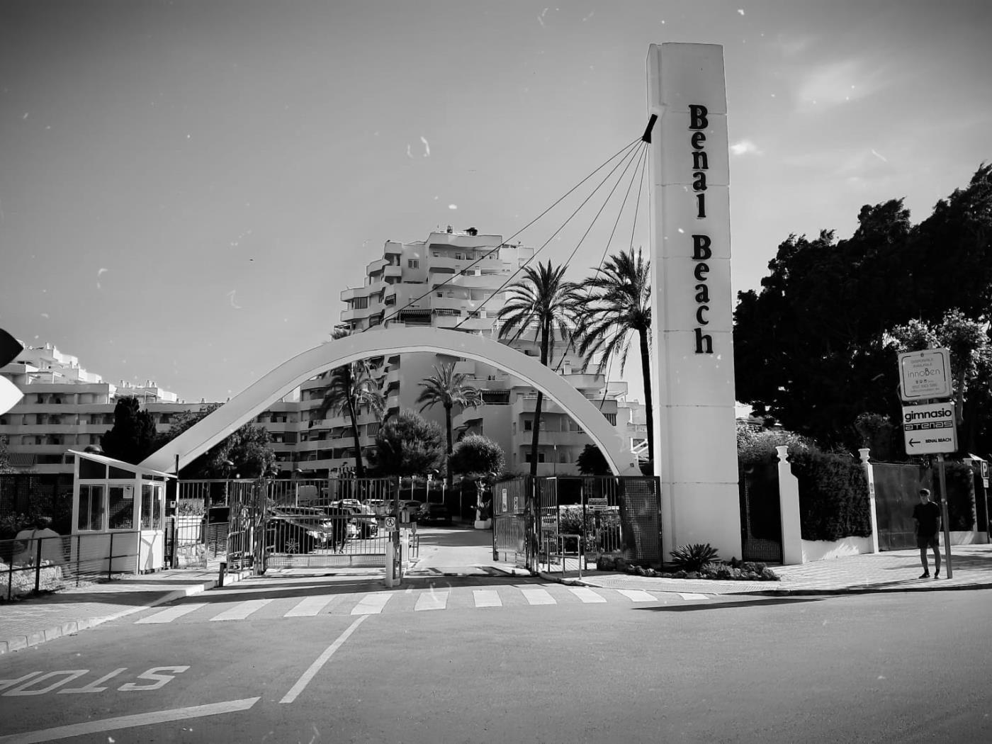 Apartamento de lujo único de 1 dorm. con amplia terraza y jacuzzi en Benalmádena