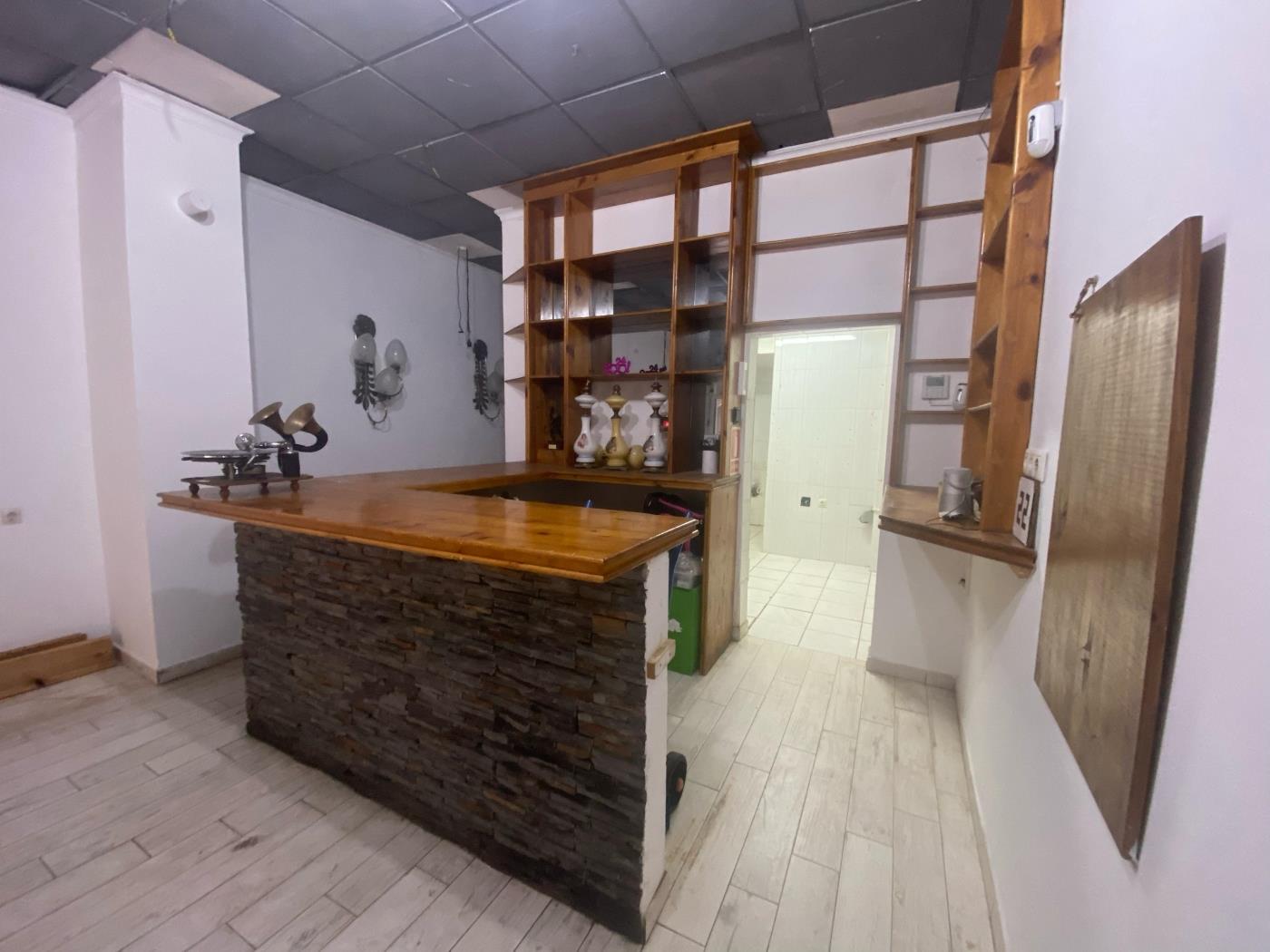 Local de 58m2 la Marina, Fuengirola à Fuengirola