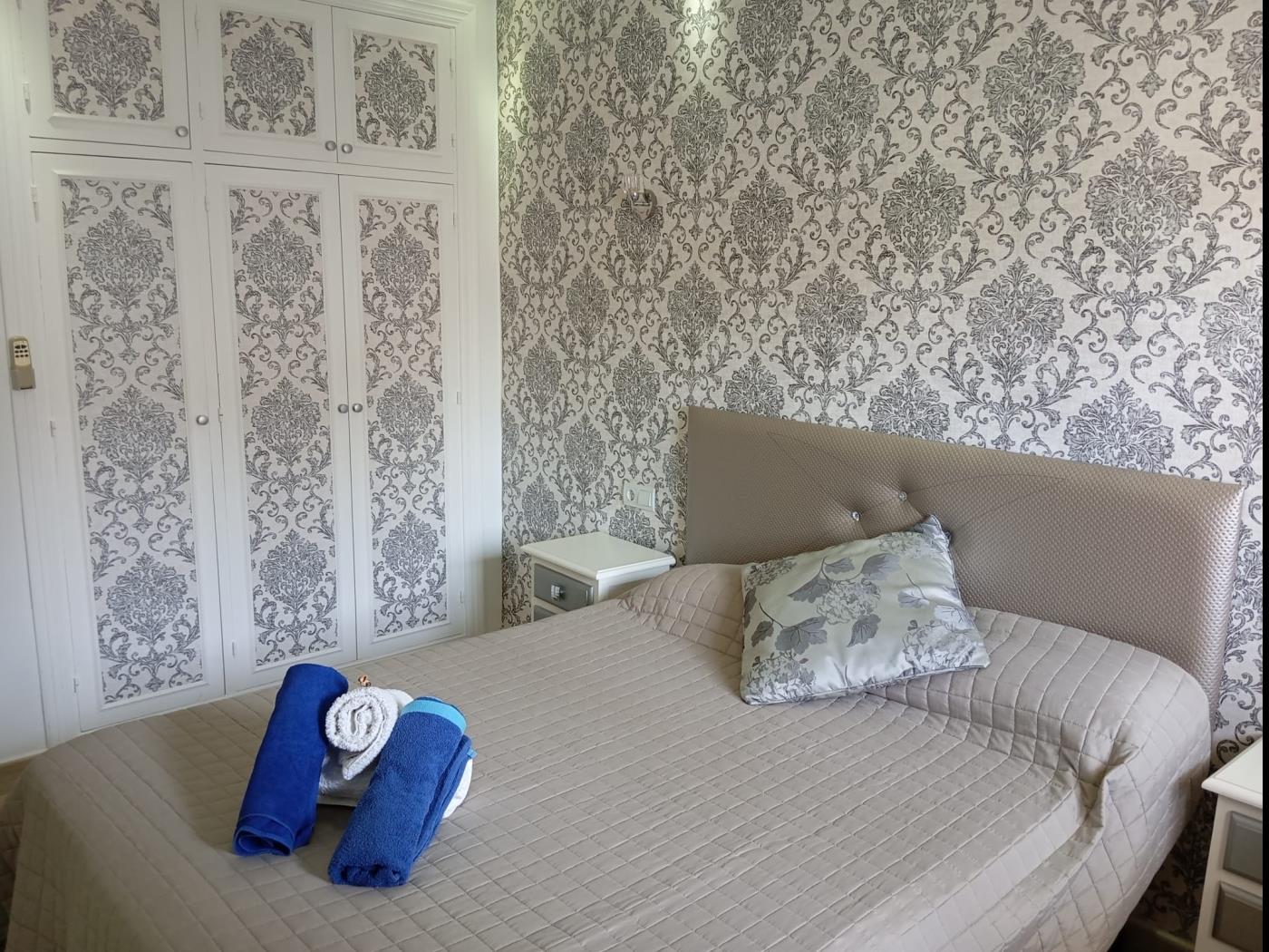 Villa de 4 dormitorios con piscina privada en Benalmádena en Benalmádena