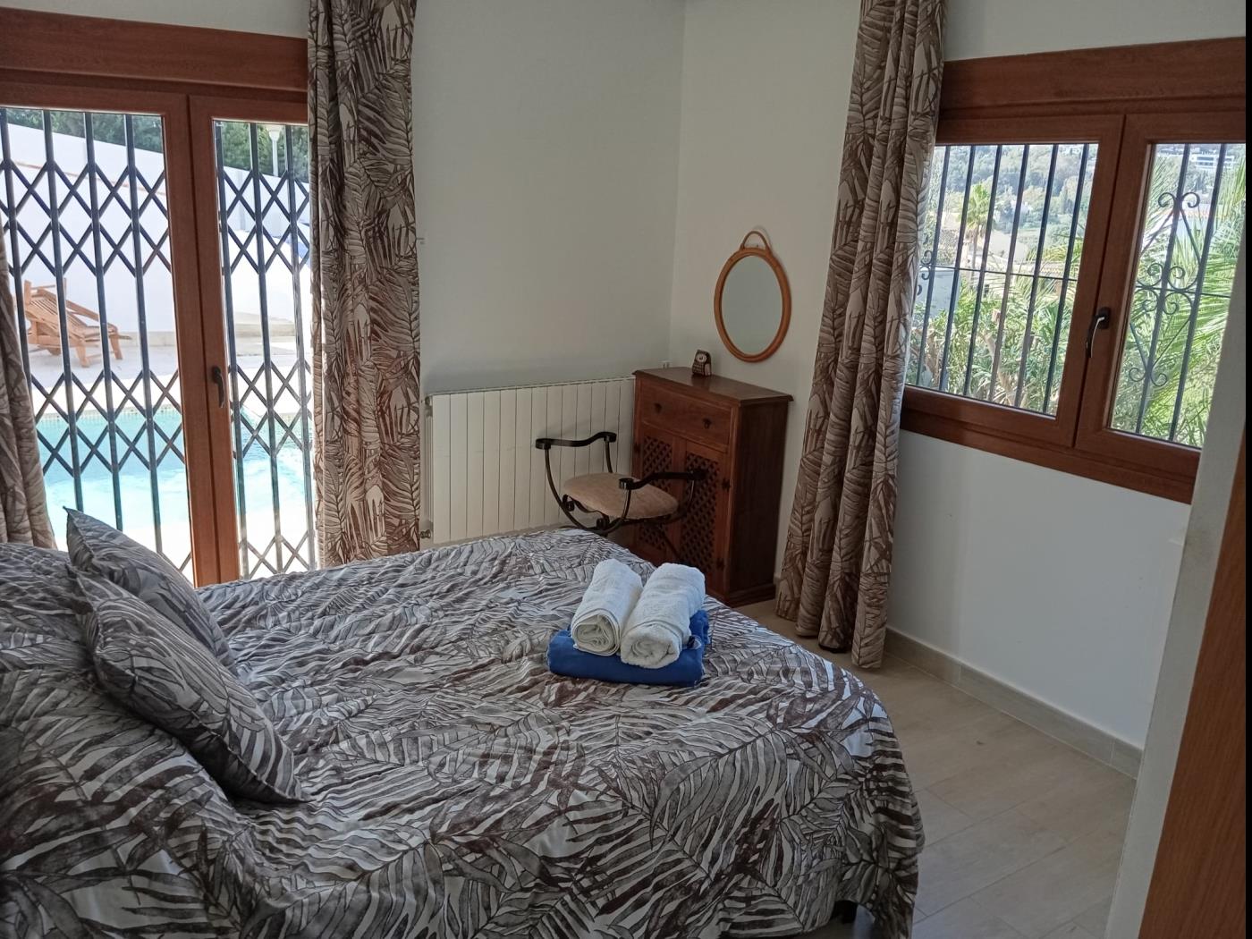 Villa de 4 dormitorios con piscina privada en Benalmádena en Benalmádena