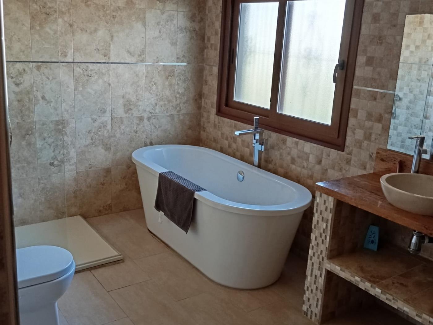 Villa de 4 dormitorios con piscina privada en Benalmádena en Benalmádena