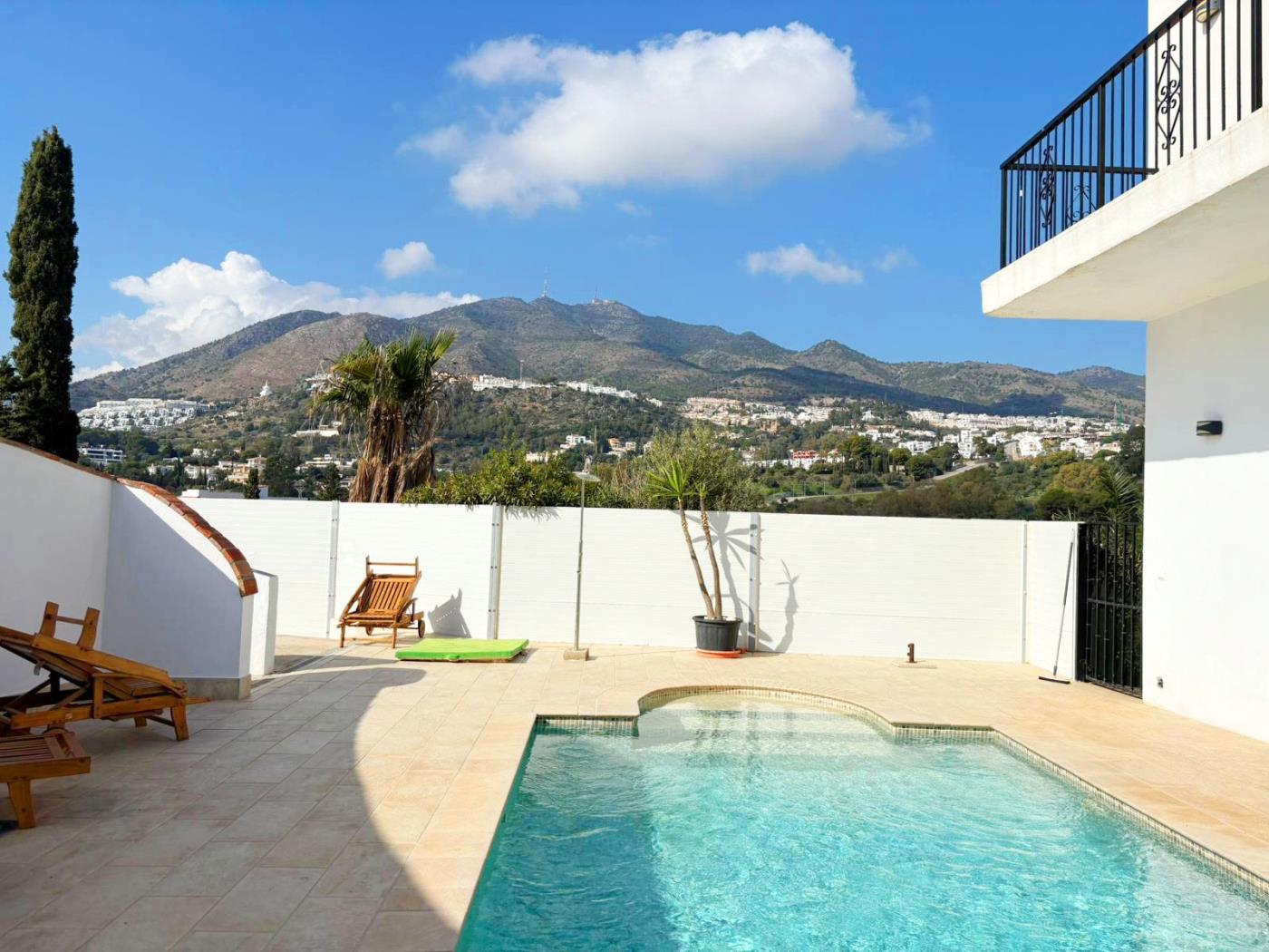 Villa de 4 dormitorios con piscina privada en Benalmádena en Benalmádena
