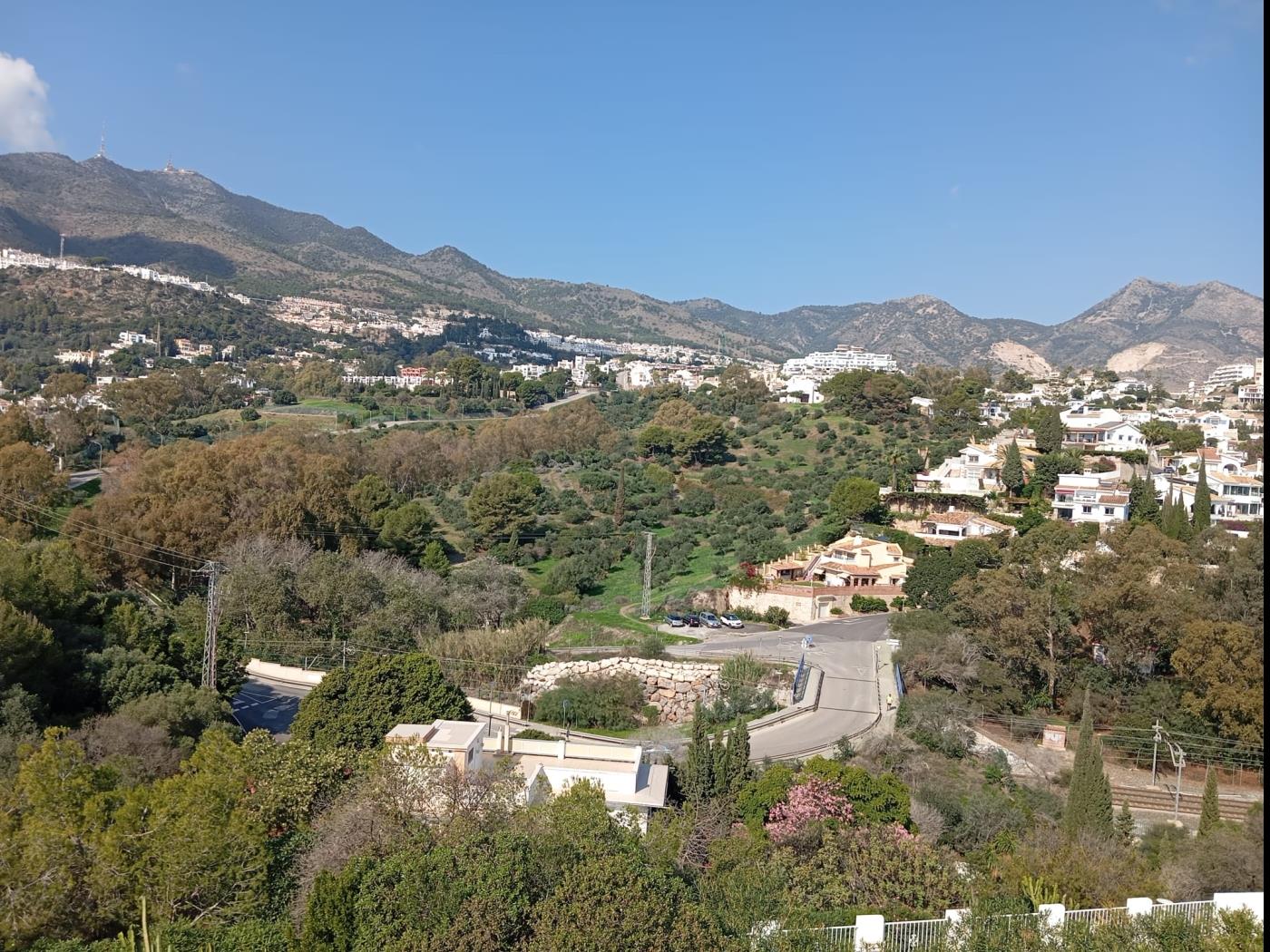 Villa de 4 dormitorios con piscina privada en Benalmádena en Benalmádena