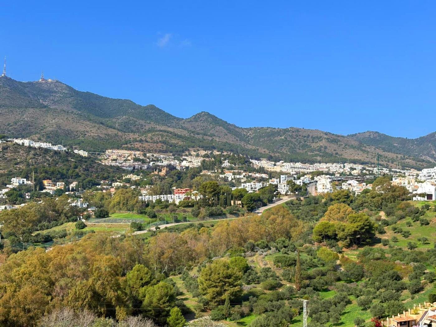 Villa de 4 dormitorios con piscina privada en Benalmádena en Benalmádena