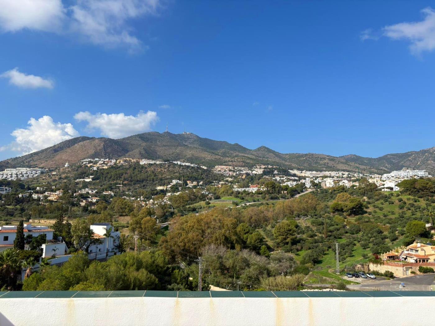 Villa de 4 dormitorios con piscina privada en Benalmádena en Benalmádena