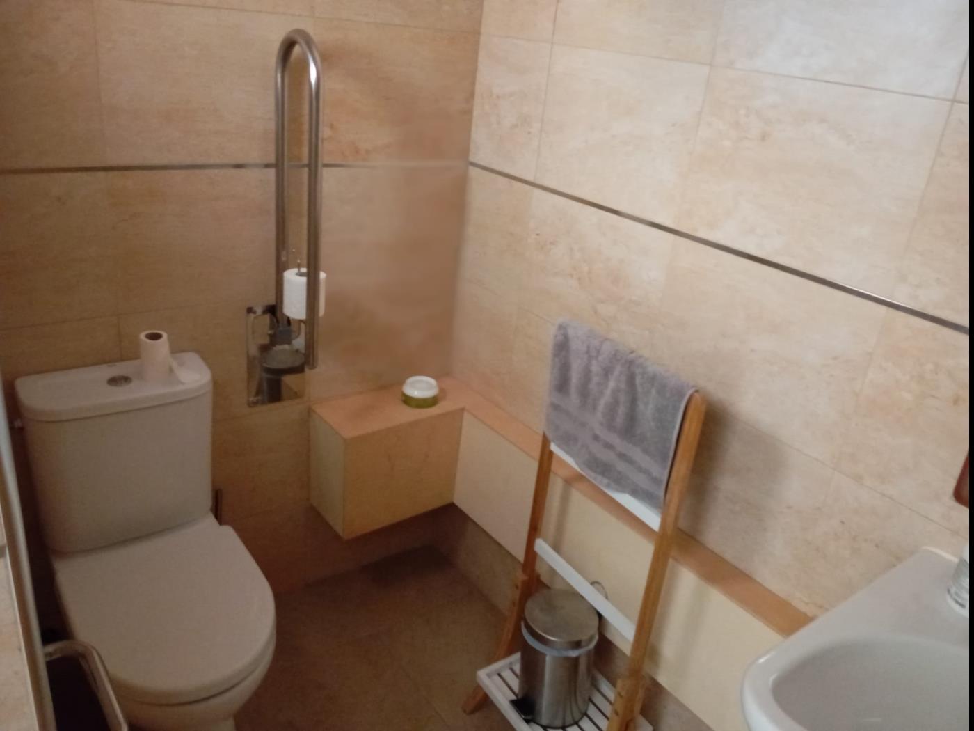 Villa de 4 dormitorios con piscina privada en Benalmádena en Benalmádena