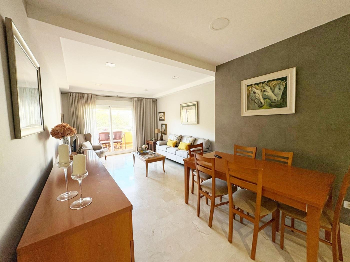 Larga duración : 3 dorm dúplex: gran terraza privada, parking en Benalmádena
