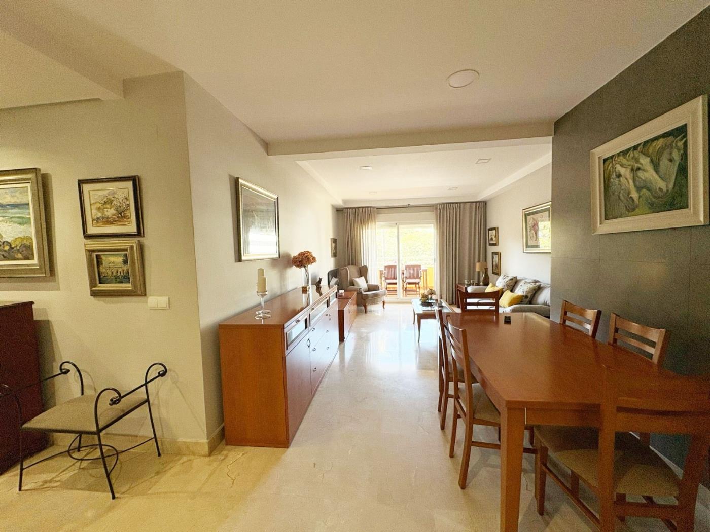 Larga duración : 3 dorm dúplex: gran terraza privada, parking en Benalmádena