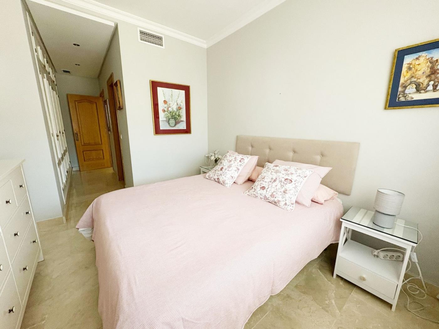 Larga duración : 3 dorm dúplex: gran terraza privada, parking en Benalmádena