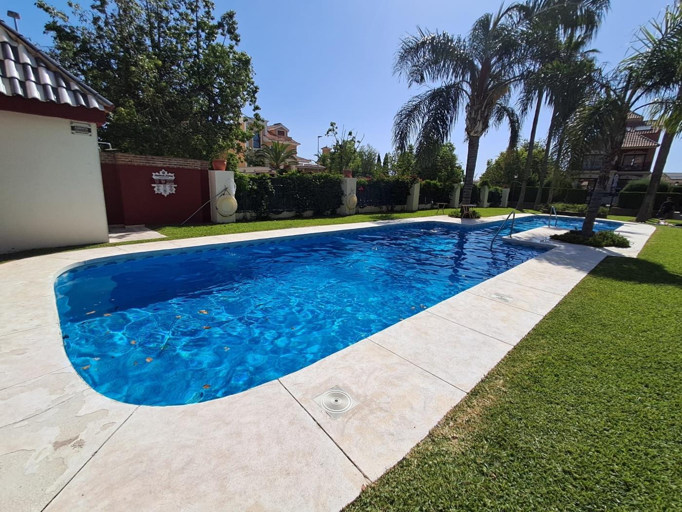 Luxury 4-Bedroom Semi-Detached Home with Premium Features. in Benalmádena