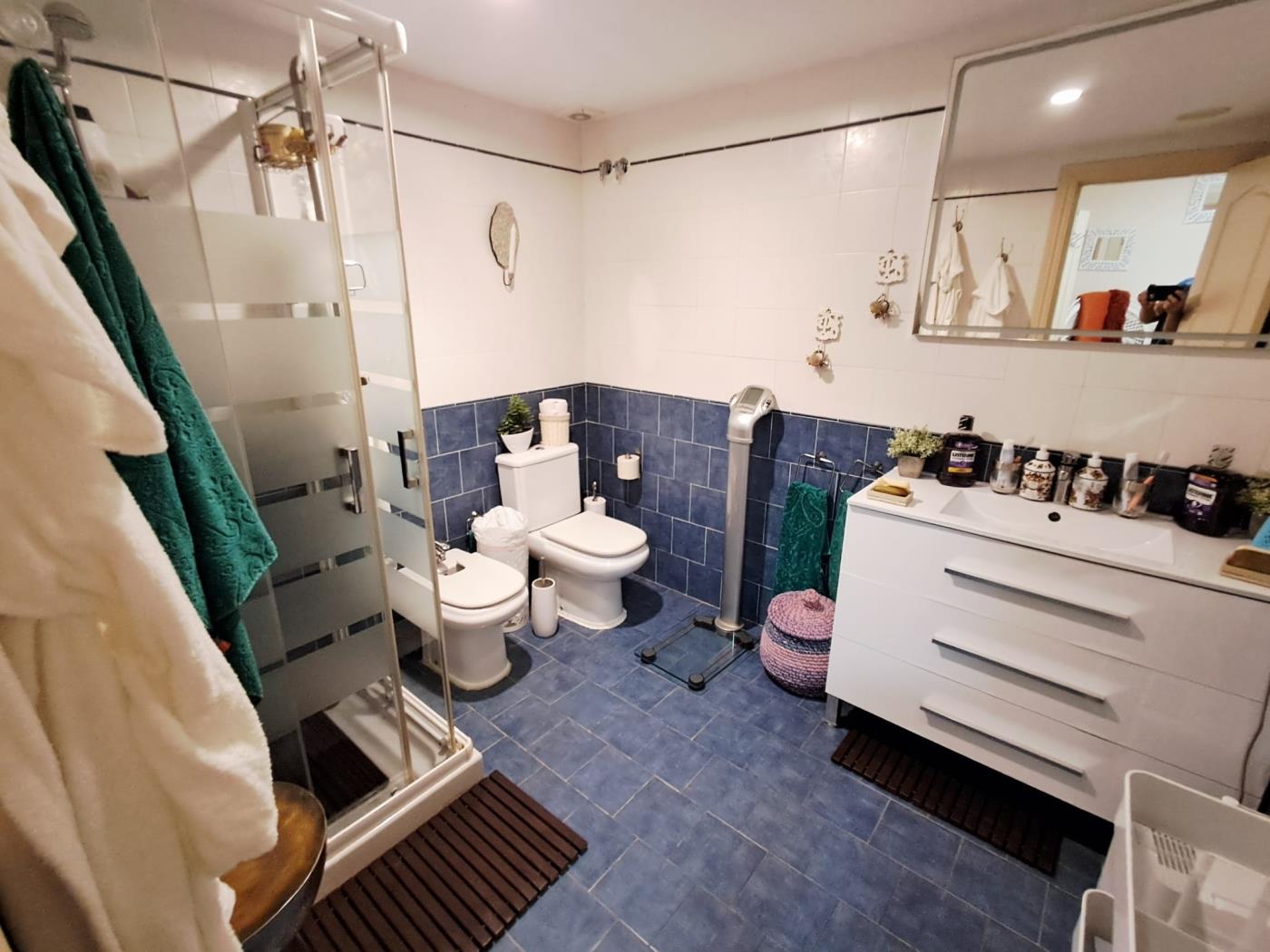 Luxury 4-Bedroom Semi-Detached Home with Premium Features. in Benalmádena