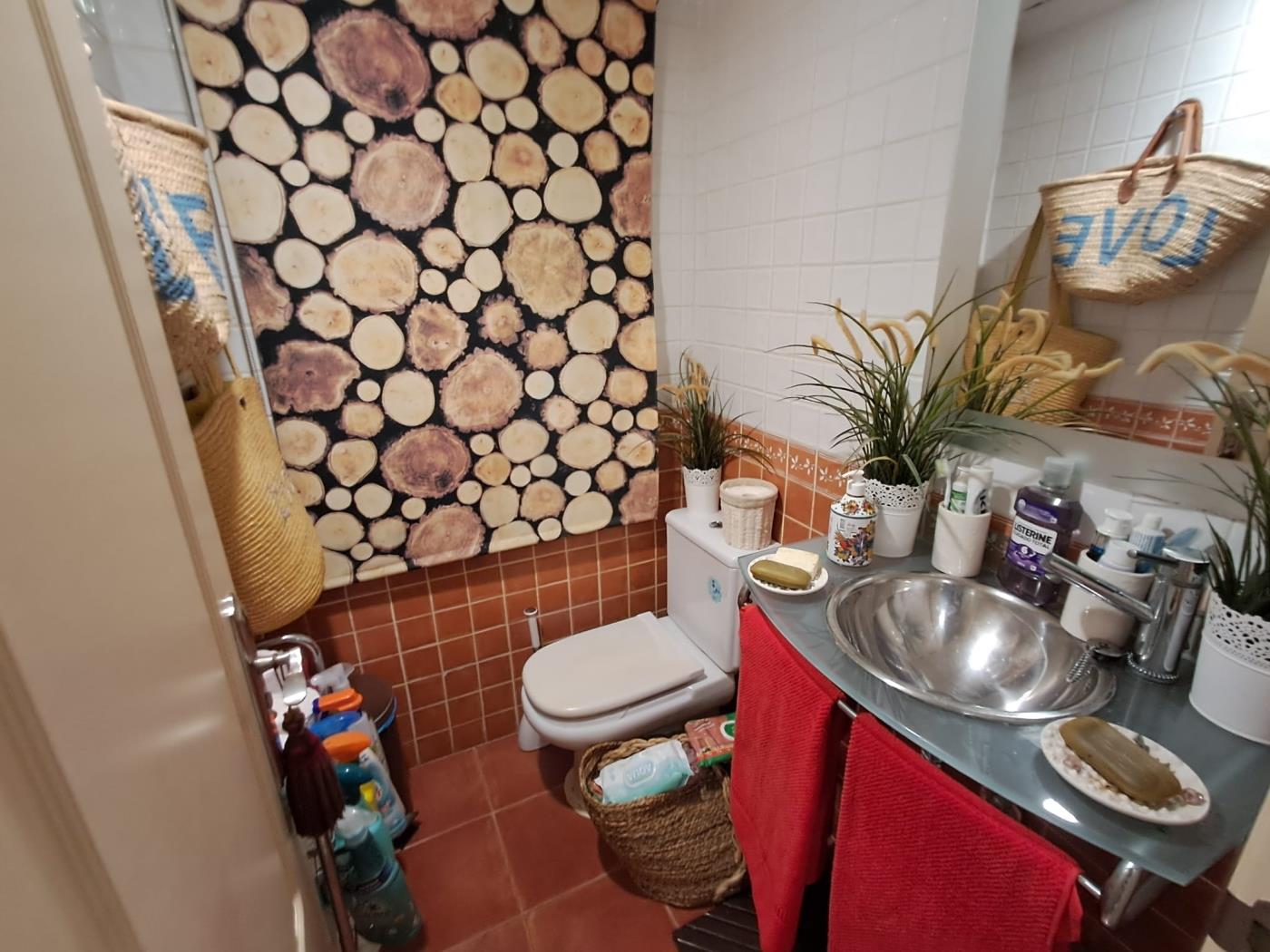 Luxury 4-Bedroom Semi-Detached Home with Premium Features. in Benalmádena