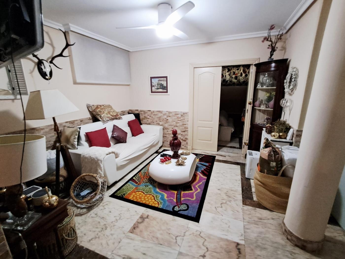 Luxury 4-Bedroom Semi-Detached Home with Premium Features. in Benalmádena