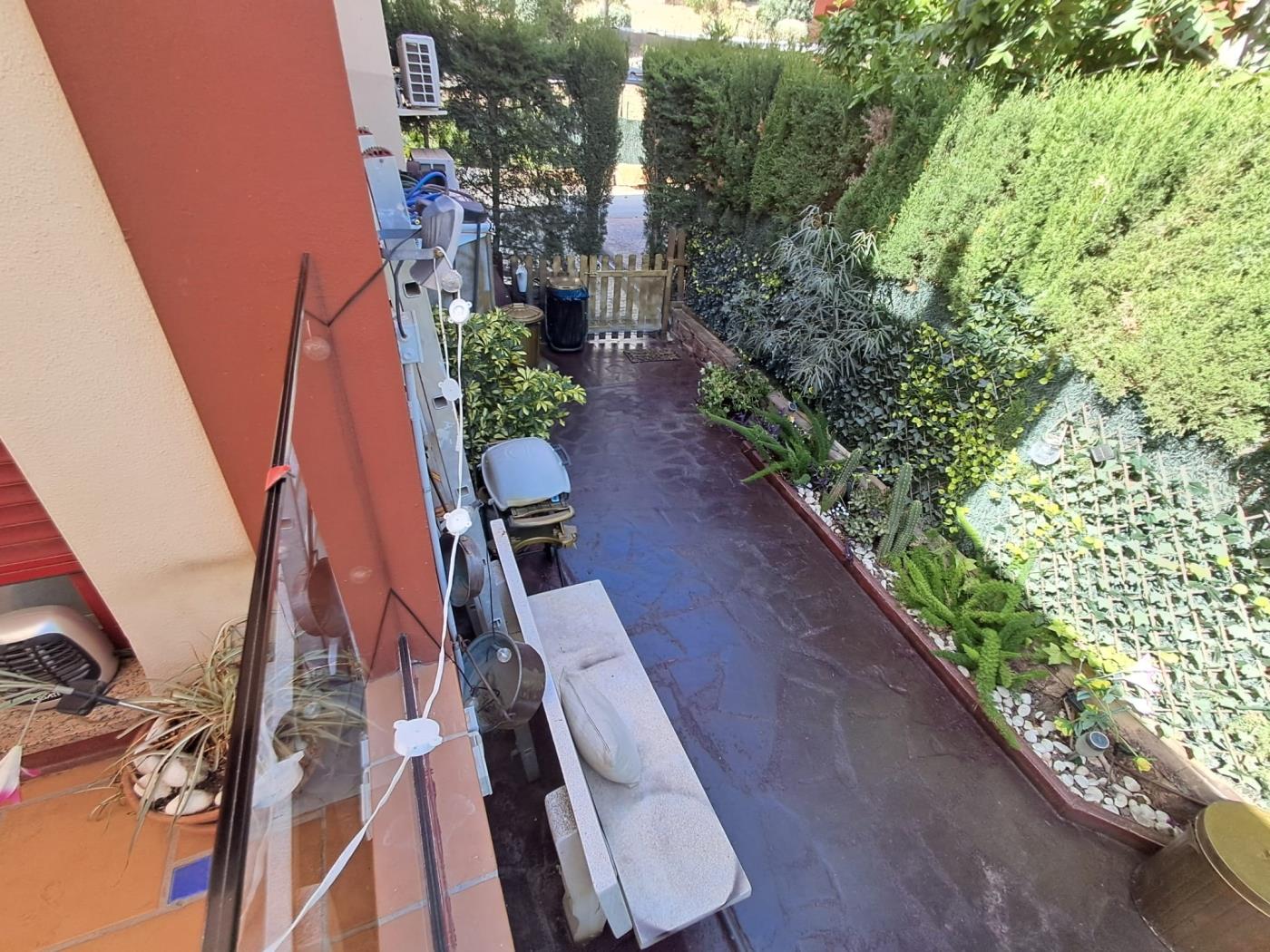 Luxury 4-Bedroom Semi-Detached Home with Premium Features. in Benalmádena