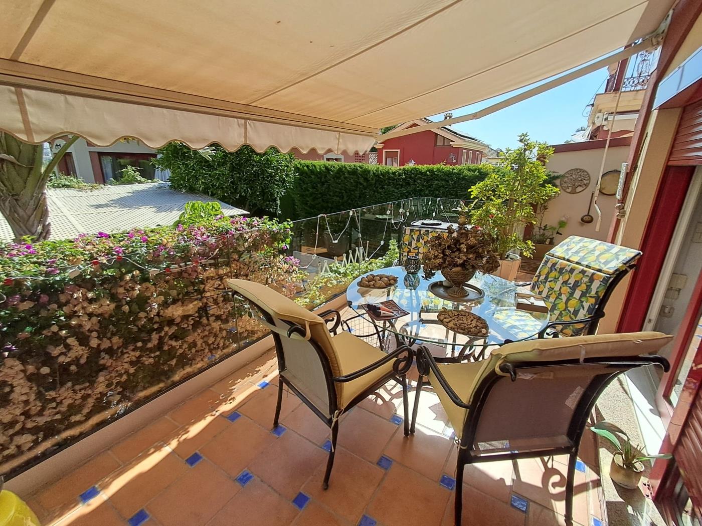 Luxury 4-Bedroom Semi-Detached Home with Premium Features. in Benalmádena